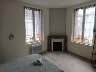  Immeuble � vendre 160 m� Joigny