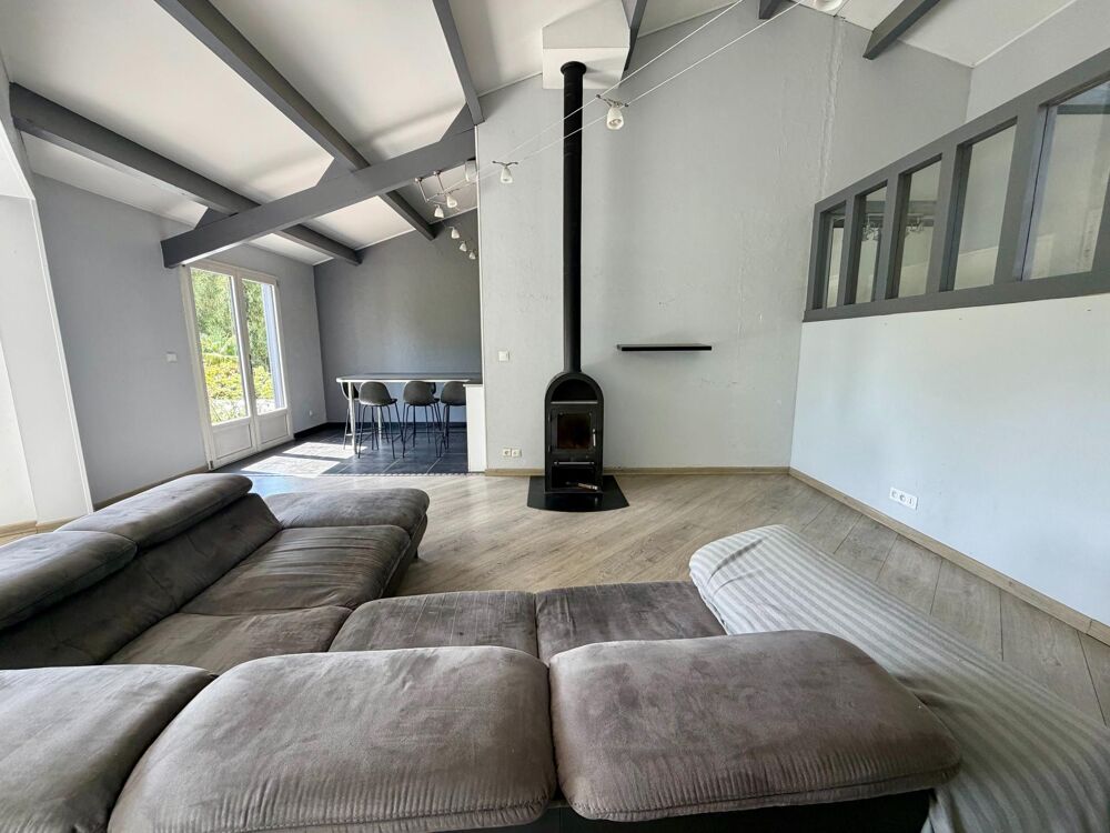 Maison 5 pièces 143 m² · à La Creche · 143 m² · 272 000 €