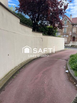  Parking / Garage � vendre 12 m�