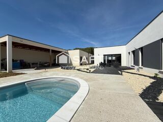  Maison à vendre 10 pièces 272 m²
