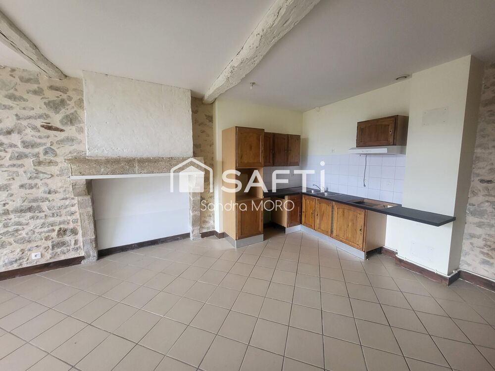 Vente Maison À vendre – Ensemble immobilier en pierre divisé en 4 logements – Casseuil Casseuil