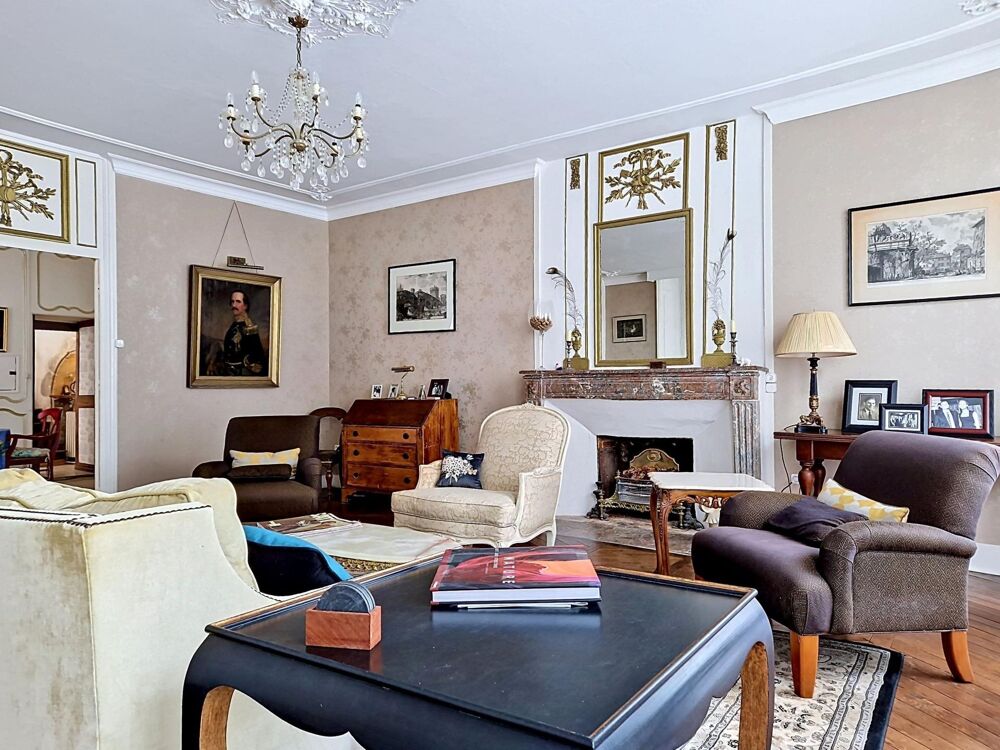 MAISON DE MAITRE IDEALE POUR UNE GRANDE FAMILLE
