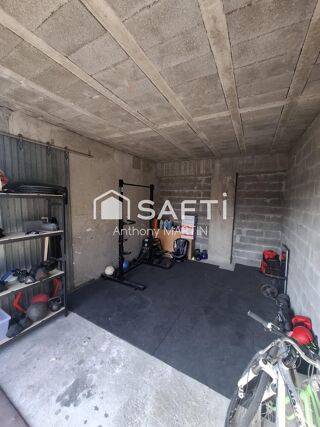  Parking / Garage  vendre 19 m