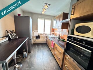  Appartement � vendre 4 pi�ces 87 m�