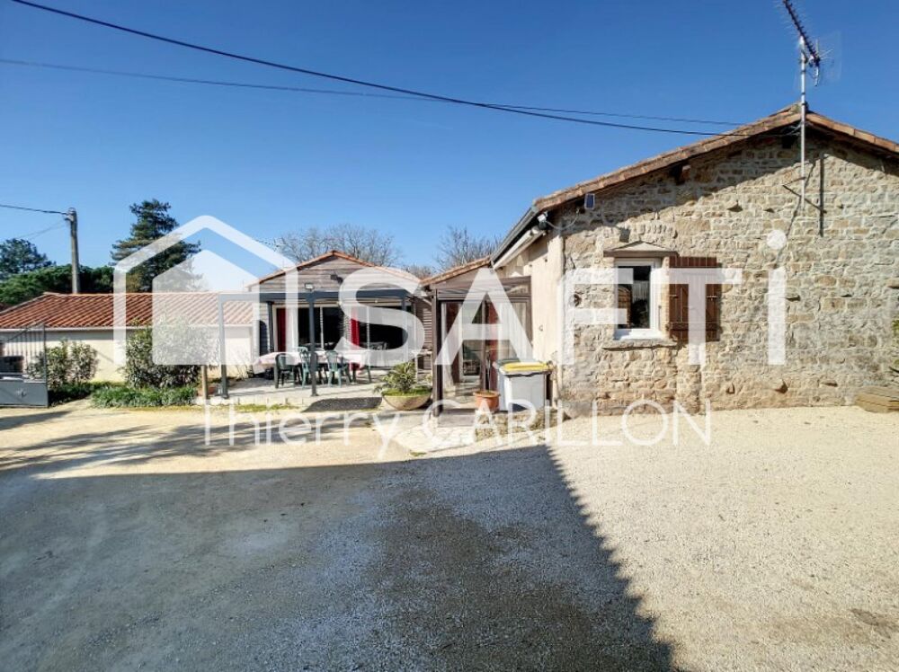 MAISON A LA CAMPAGNE AVEC GRAND STUDIO
