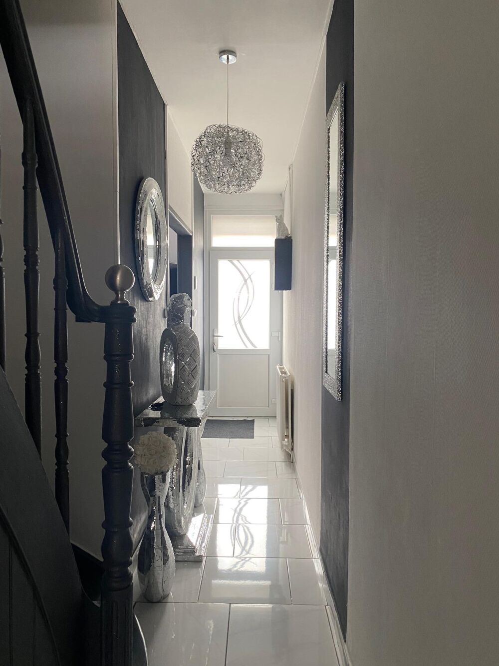 MAISON SEMI-INDIVIDUELLE AVEC GARAGE