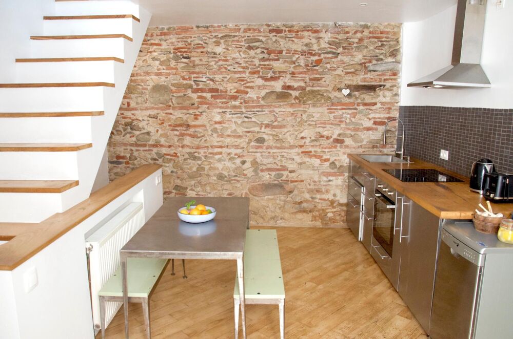 JOLIE MAISON DE VILLAGE RENOVEE