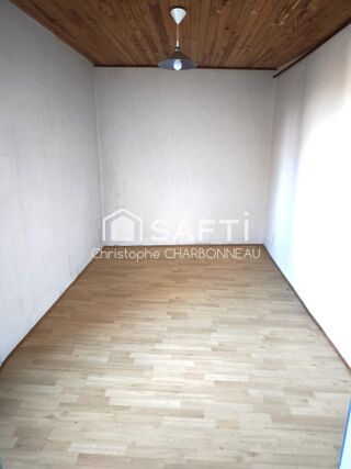  Maison  vendre 6 pices 195 m