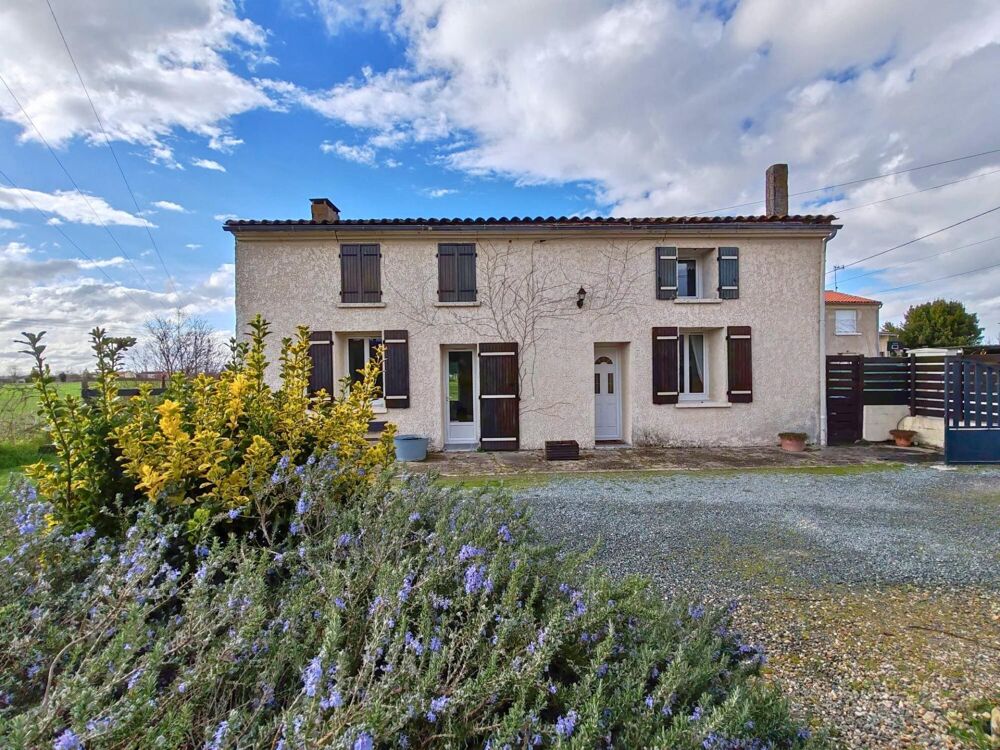 Vente Maison Si vous êtes en quête de calme et de la proximité avec la nature, cette maison est parfaitement adaptée à vos besoins ! Les gonds