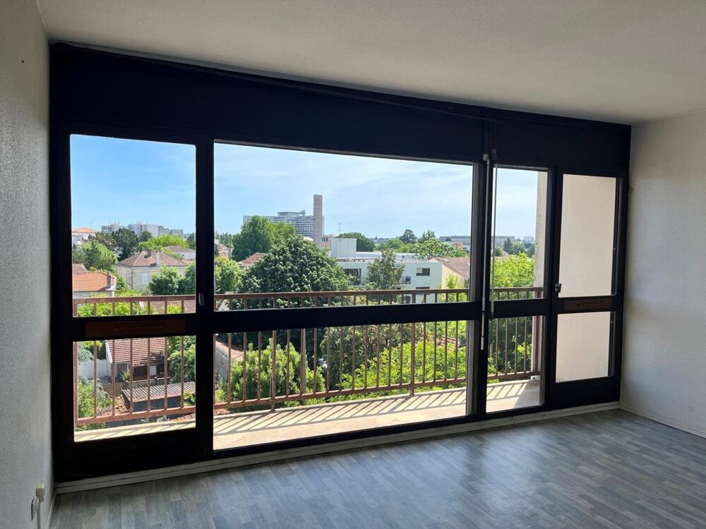 Vente Appartement Au coeur de Saint Augustin dans une résidence sécurisée, T1 bis avec balcon lumineux Merignac