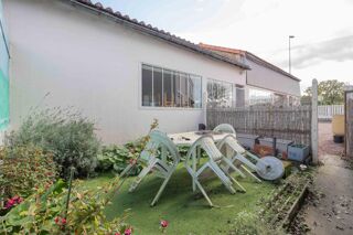  Maison � vendre 9 pi�ces 221 m�