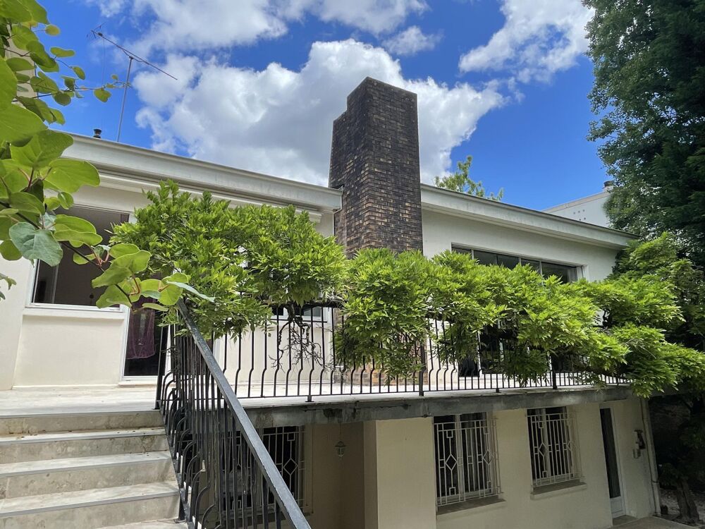 MAISON DEXCEPTION  242 m²  Terrain arboré de 929 m²
