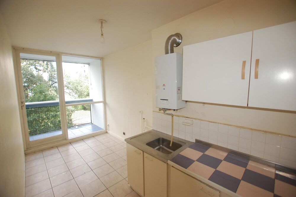 Vente Appartement MERIGNAC CAPEYRON, T3 de 70 m² avec parking et ascenseur Merignac