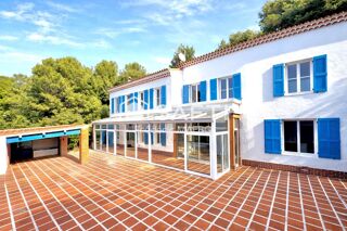  Maison à vendre 8 pièces 230 m²