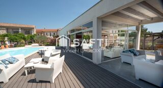  Maison à vendre 15 + pièces 759 m²