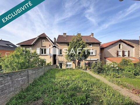   Appartement DUPLEX avec jardin, garage, terrasse, cave, d�pendance Appartement - 5 pi�ce(s) - 101 m�