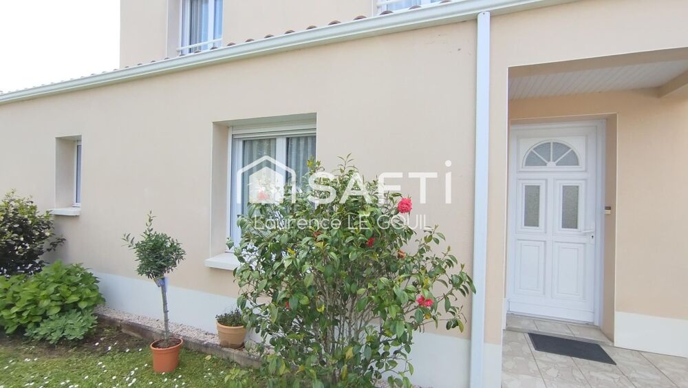 RARE SUR LE SECTEUR  Maison familiale dexception à Saint-Gilles-Croix-de-Vie !