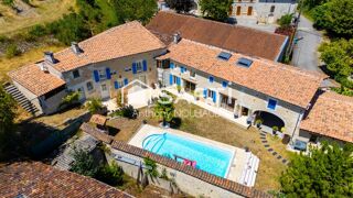  Maison à vendre 6 pièces 228 m²
