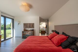  Maison  vendre 7 pices 283 m