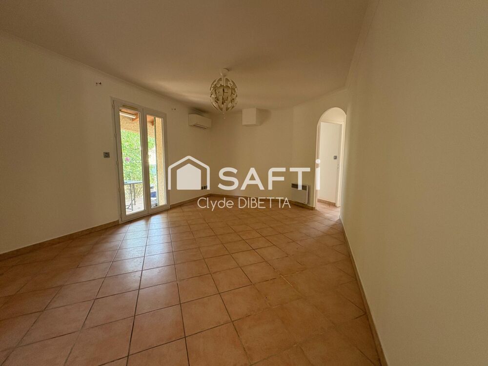 Maison de plain-pied de 83m², 3 chambres, garage.ma