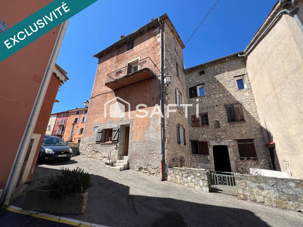 Une belle maison de village avec une âme certaine et beaucoup de charme; bien situé au coeur du village à proximité d e tou