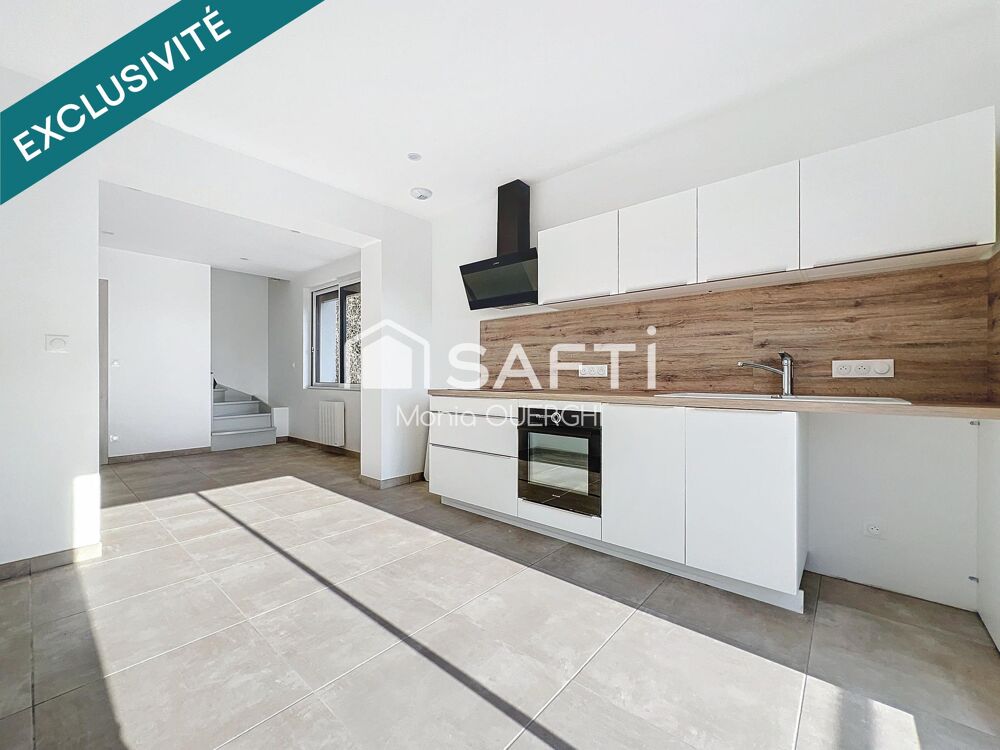 Grand appartement T2 en duplex  85 m² au sol