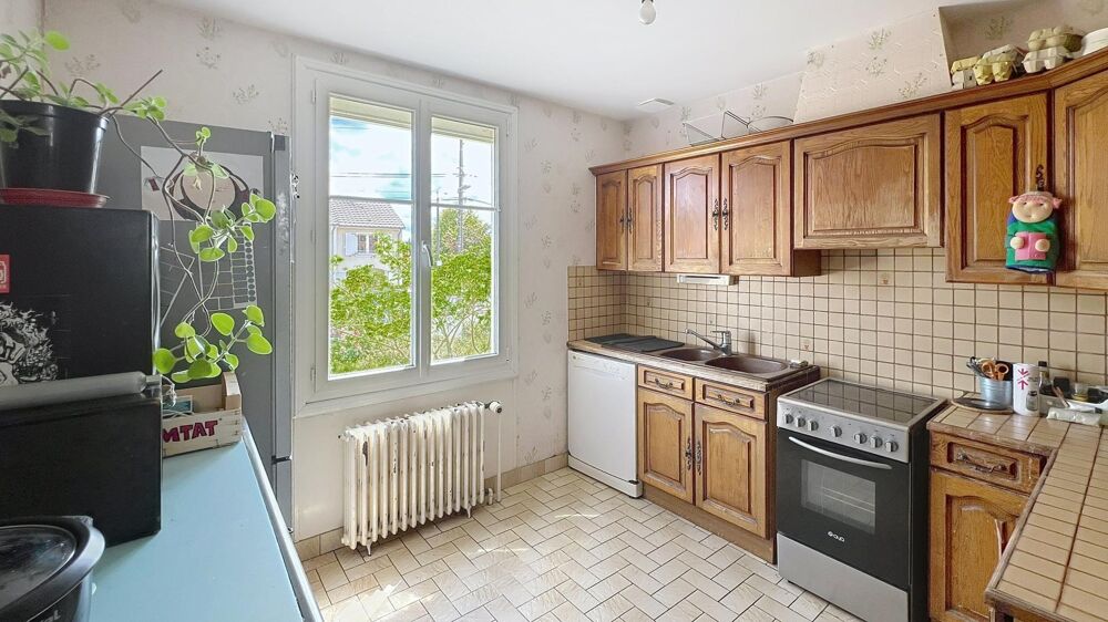 Vente Maison Orléans Sud, limite Olivet/Saint Pryvé. 2 chambres. Jardin. Sous sol. Orleans