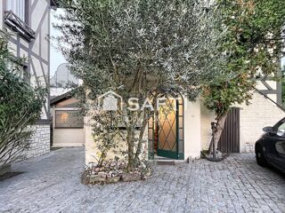  Maison à vendre 11 pièces 242 m²