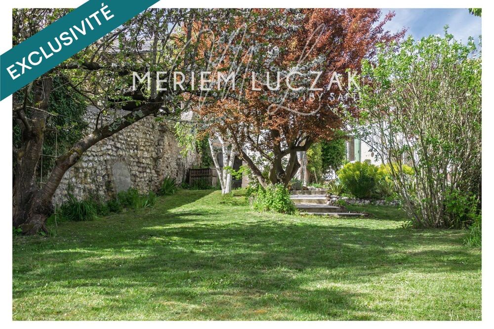 Vente Maison COUP DE CŒUR – Maison de charme avec dépendance – 195 m² – Terrain 660 m² – Chavenay Chavenay