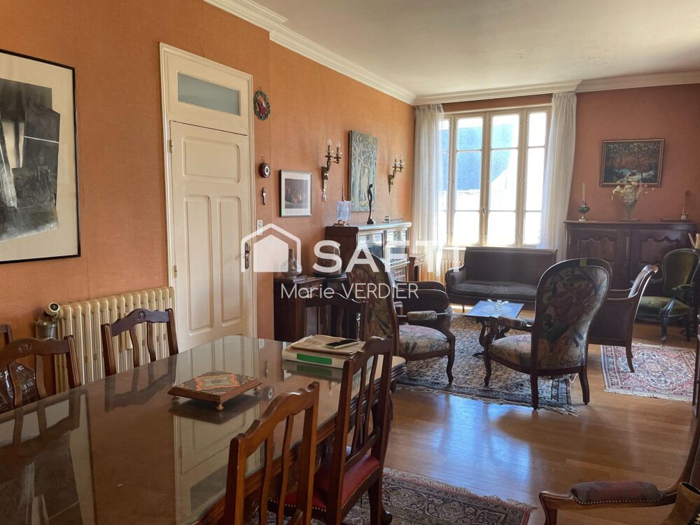 Vente Immeuble Immeuble avec 1 local commercial, un T5-T6 + un studio et un beau terrain Montbazens
