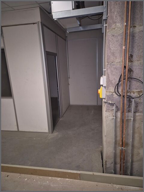 Local d'activit&eacute; pour artisan  et autre 36200 69290 Craponne