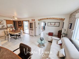  Maison  vendre 7 pices 140 m