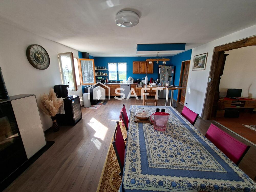 Vente Maison Maison 4 pièces de 128 m² avec dépendance de 29m². Peyregoux