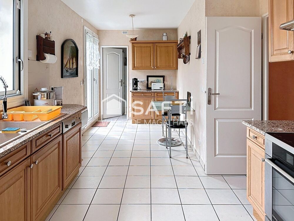   Voisins-le-bretonneux