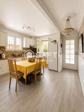 Vente Maison Maison familiale avec jardin et dépendance Begles