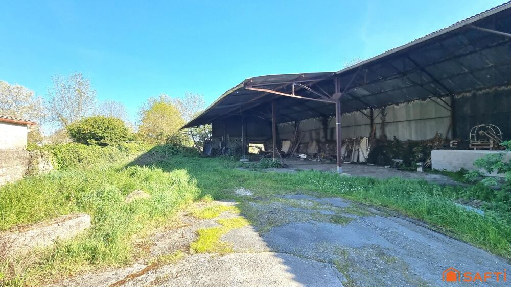 Vente Maison À 600 m du centre et proche port et plages, ensemble immobilier à fort potentiel… Meschers-sur-gironde