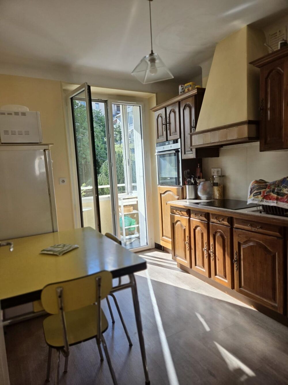 Vente Appartement Bel appartement lumineux au calme avec balcon, jardin, caves et garage à proximité des commodités Rodez