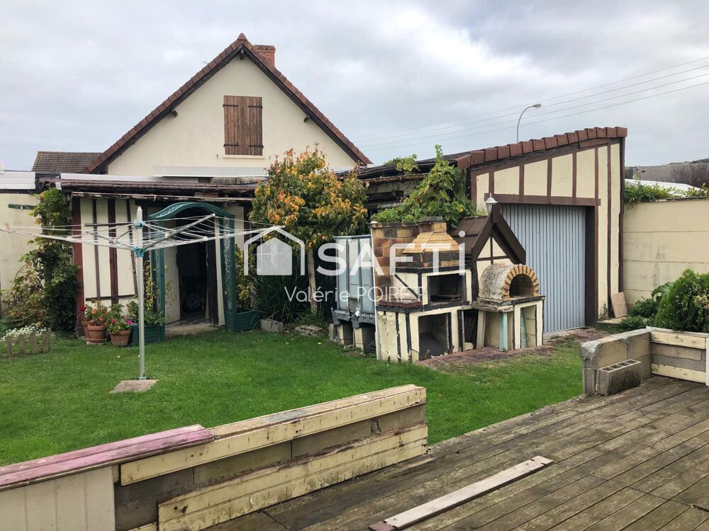 MAISON FAMILIALE 3 CHAMBRES AVEC GARAGE  PROCHE CENTRE-VILLE ET COMMERCE