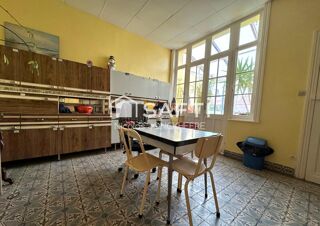  Immeuble à vendre 270 m²