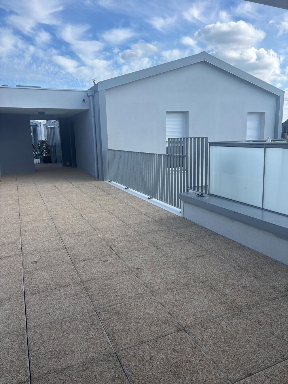 Vente Appartement Appartement   T3 type attique esprit maison Tours