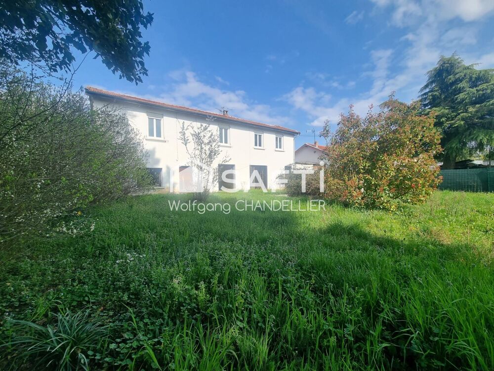 Maison a rénover dans un cadre bucolique.