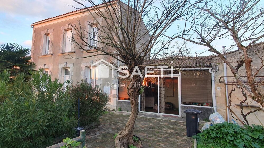 Vente Maison Située à Nieulle-sur-Seudre, cette propriété s'inscrit au cœur d'un charmant village Nieulle-sur-seudre