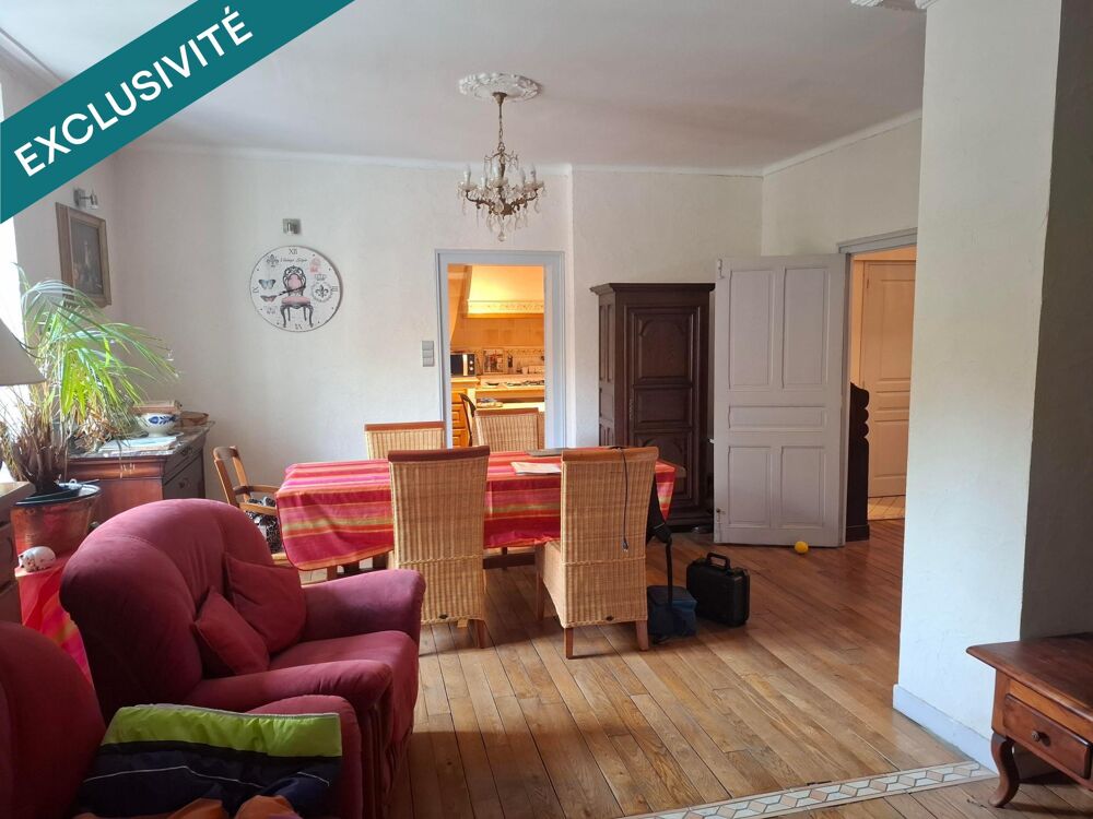 Vente Maison Elégante maison de ville  , au coeur de Maurs , jolie cité Cantalienne ! Maurs