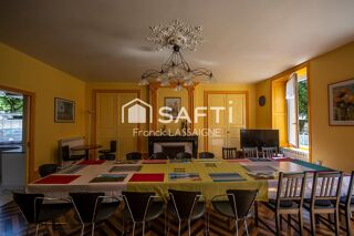  Maison à vendre 15 + pièces 387 m²