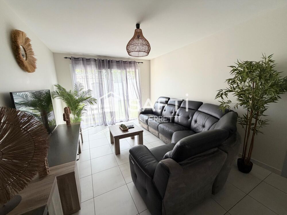 MAISON 90 M² AVEC PISCINE SUR TERRAIN DE 230 M²
