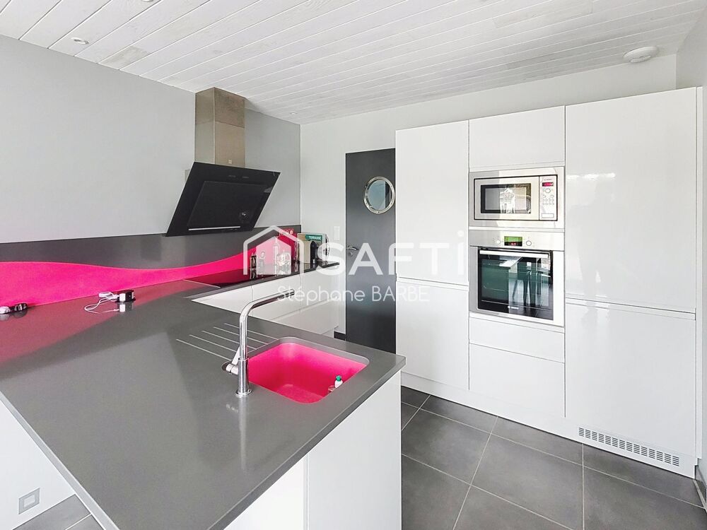 Ensemble immobilier composé de 2 maisons à proximité océan