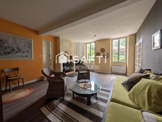  Maison à vendre 10 pièces 325 m²