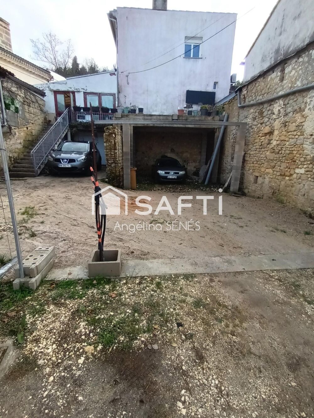 Vente Maison Ensemble immobilier comprenant 3 habitations Gauriac