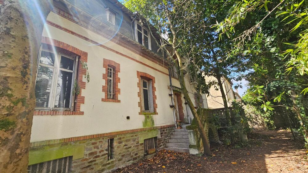 Quartier Monselet, garage de 45m², 9 chambres