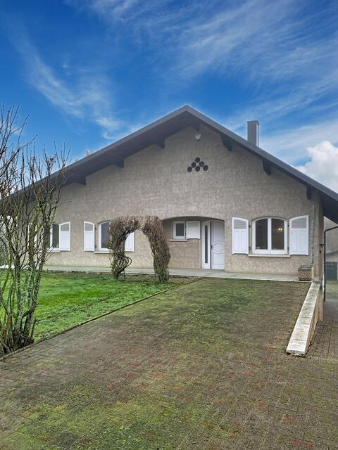   Maison de 170 m2 avec grand terrain et étang Maison - 8 pièce(s) - 170 m²